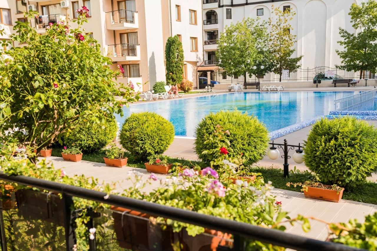 Apart Hotel Sunny Victory Napospart Kültér fotó